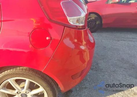 2015 Ford Fiesta Se из США, поврежденный, VIN 3FADP4EJ2FM105916